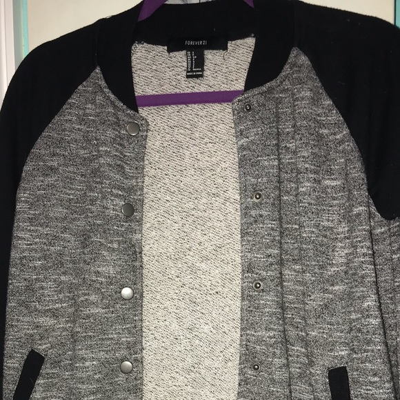 Varsity jacket - Picture 3 of 4